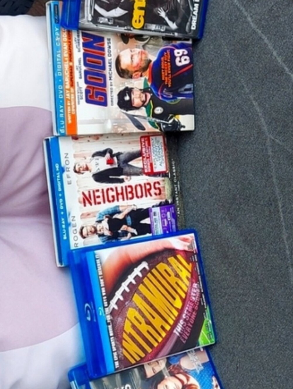 Movie🎬Night 5 "Comedy" Blue-ray Bundle